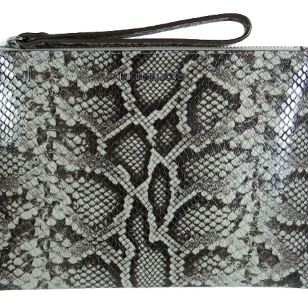 Michael kors wristlet - Picture 4 of 5